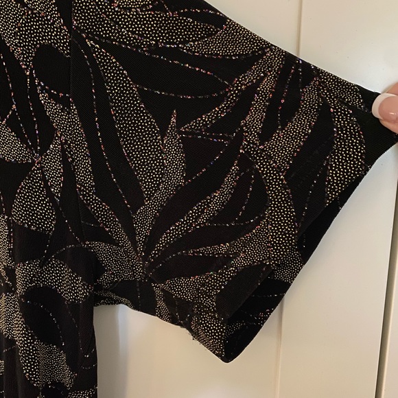 Stunning sparkly BARISAL top. - Picture 5 of 10